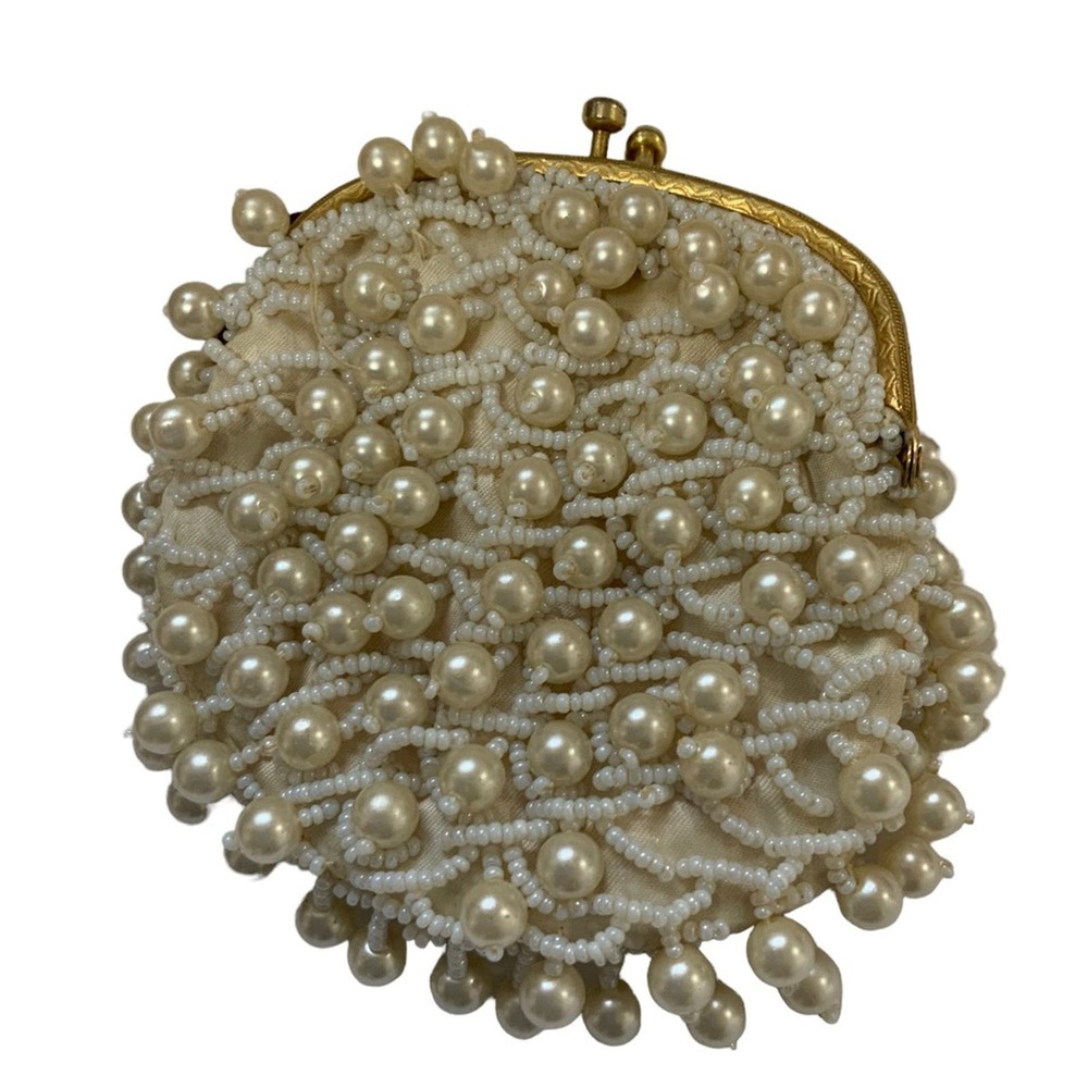 Vintage Cream Beaded Coin Purse The Broadway British Crown Colony Hong Kong